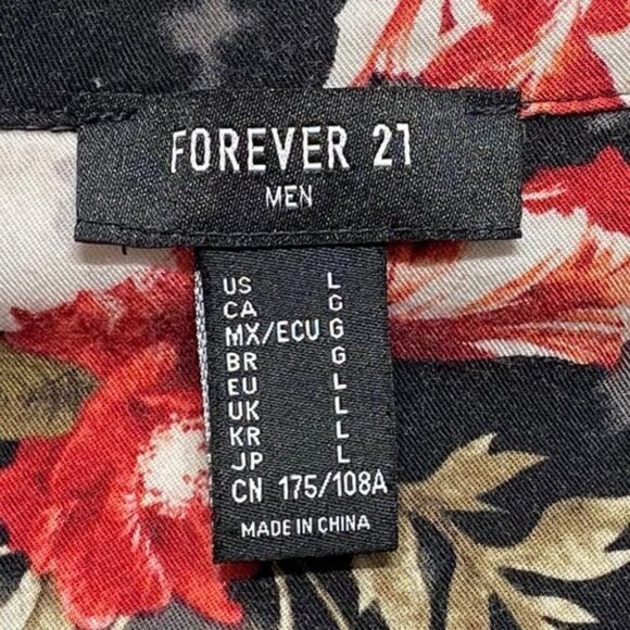 Forever 21 Button Down Shirt Men's Large Black Red White Floral Short Sleeve GUC - Picture 6 of 7